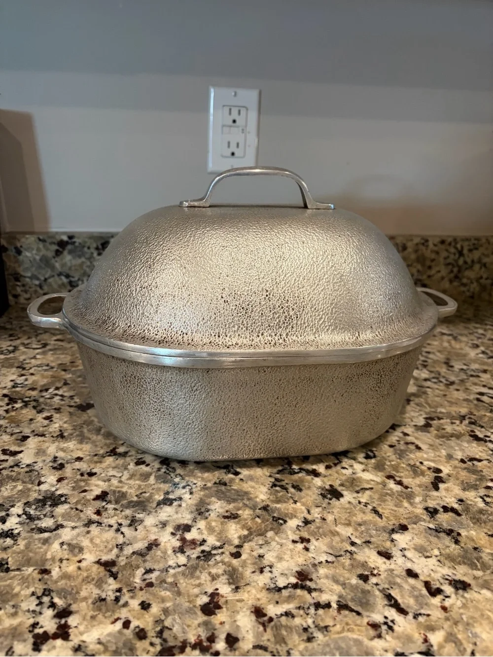 RARE VINTAGE 1930s CENTURY SILVER SEAL ROASTER